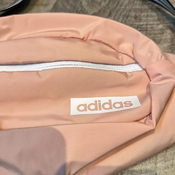 Adidas Core Waist Pack~ NEW - Picture 4 of 6